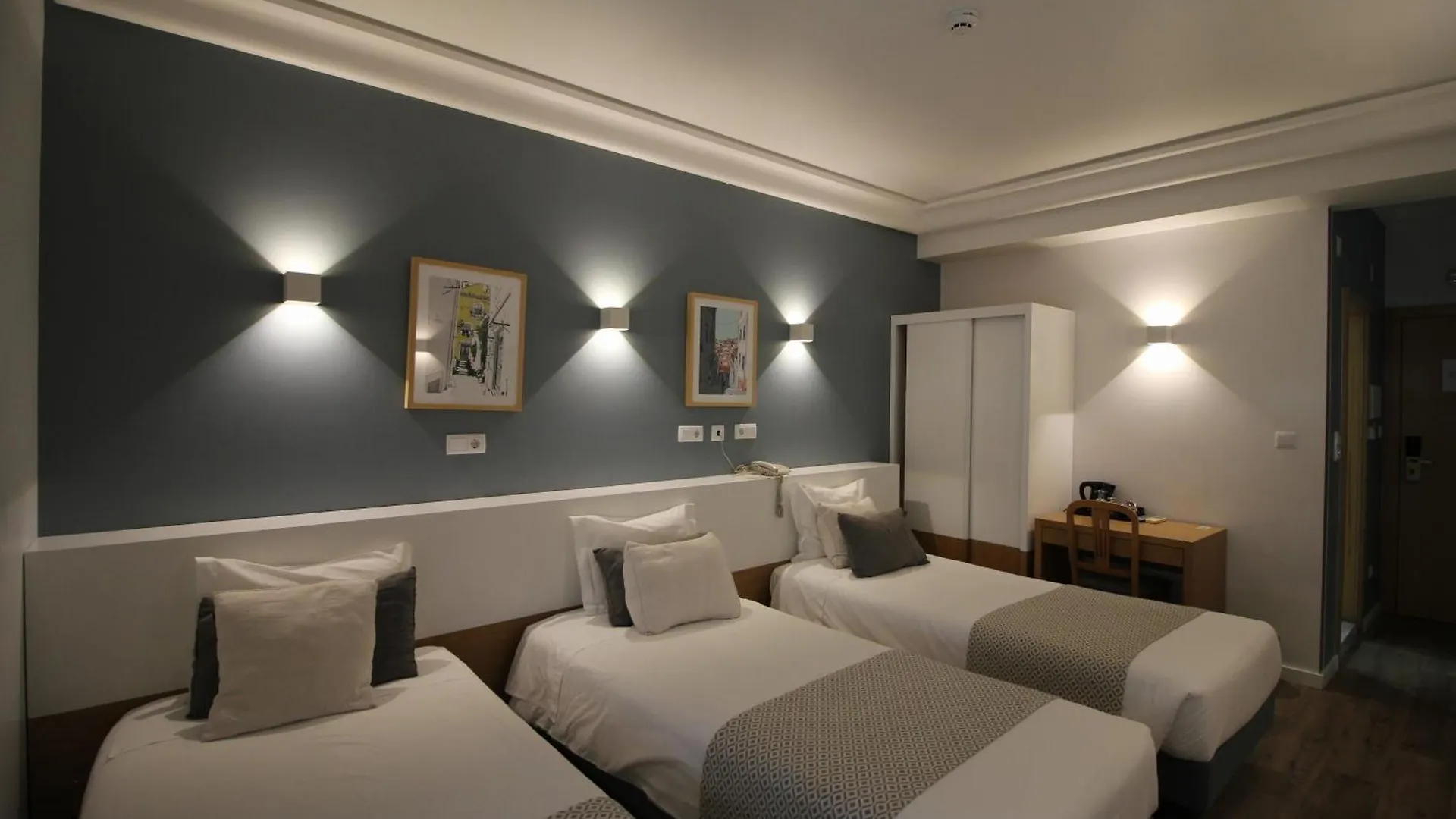 Imperador Hotel Lissabon 2*,